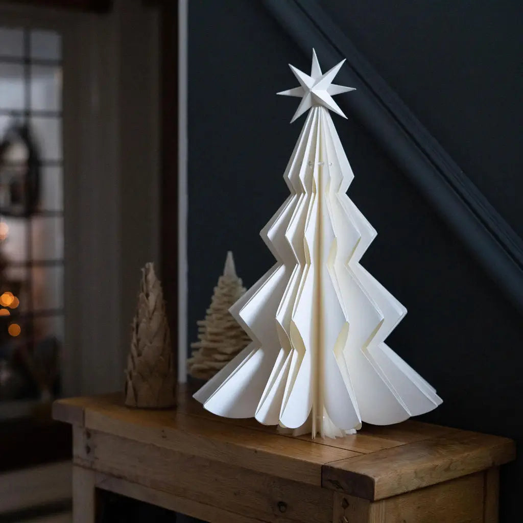 Sapin de Noël en Papier Moyen