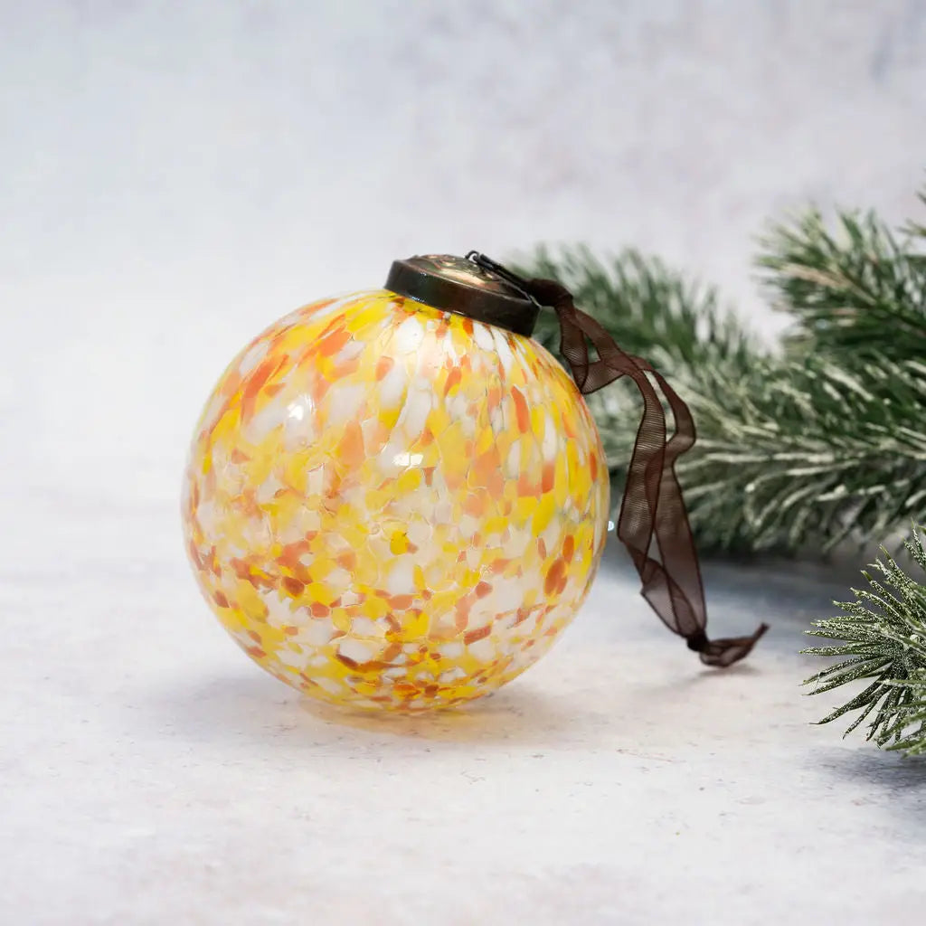 Boule de Noël en Verre Blanc et Ocre