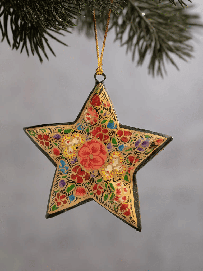 Boule de Noël en papier mâché motif russe, décoration artisanale traditionnelle