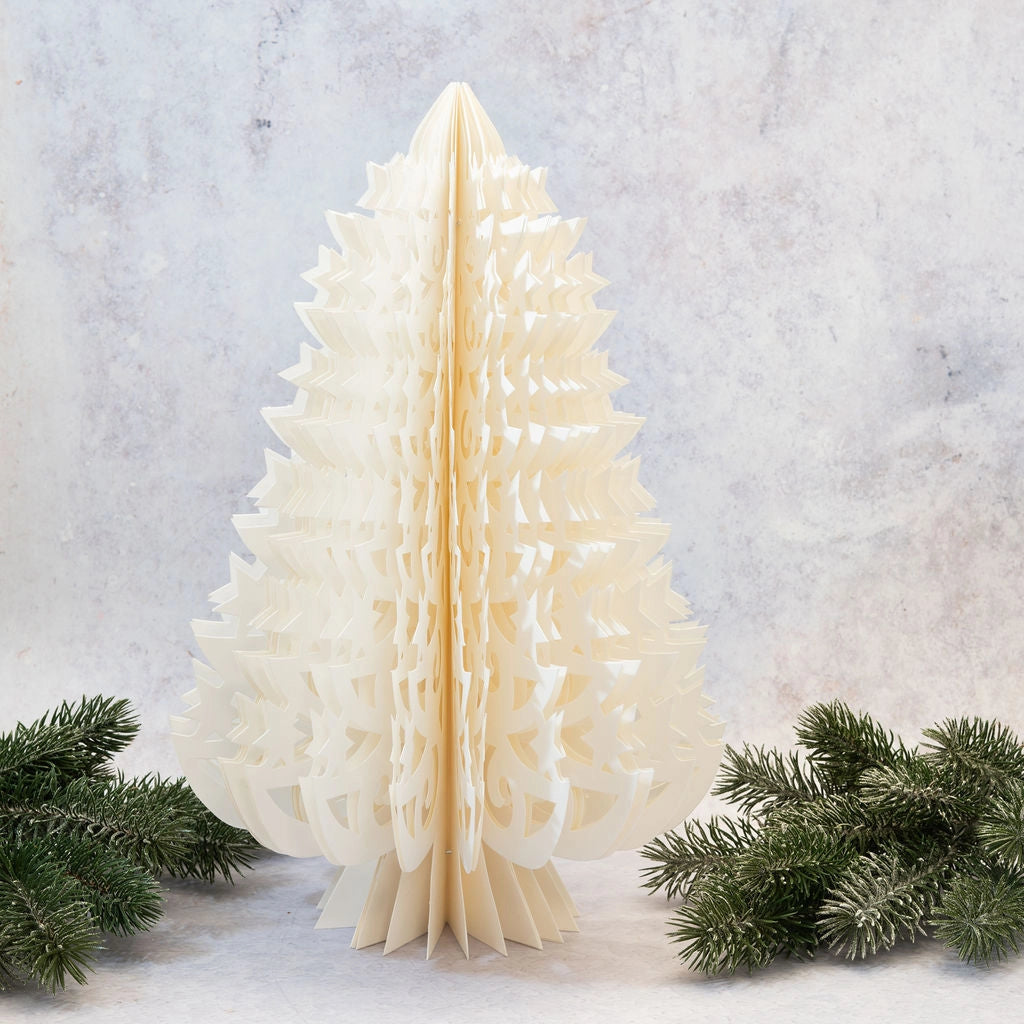 Sapin de Noël En Papier Découpé