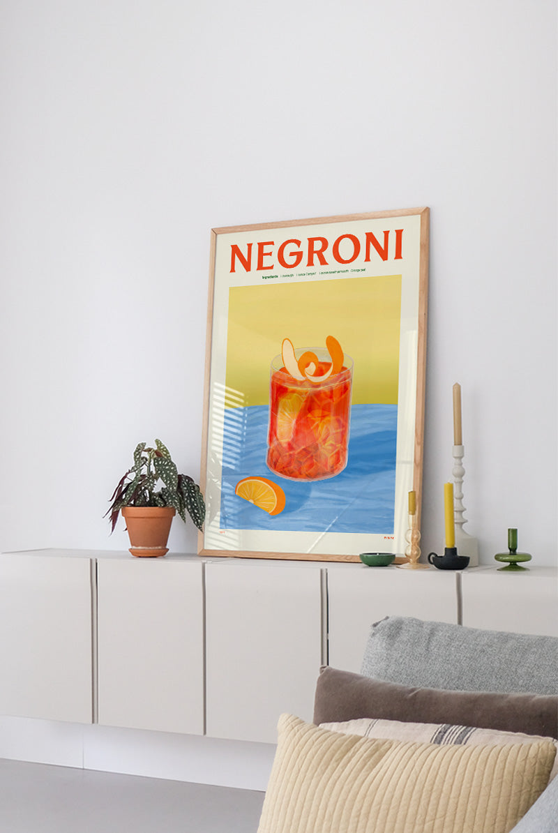 Affiche cocktail Negroni dans une cuisine décorée avec goût